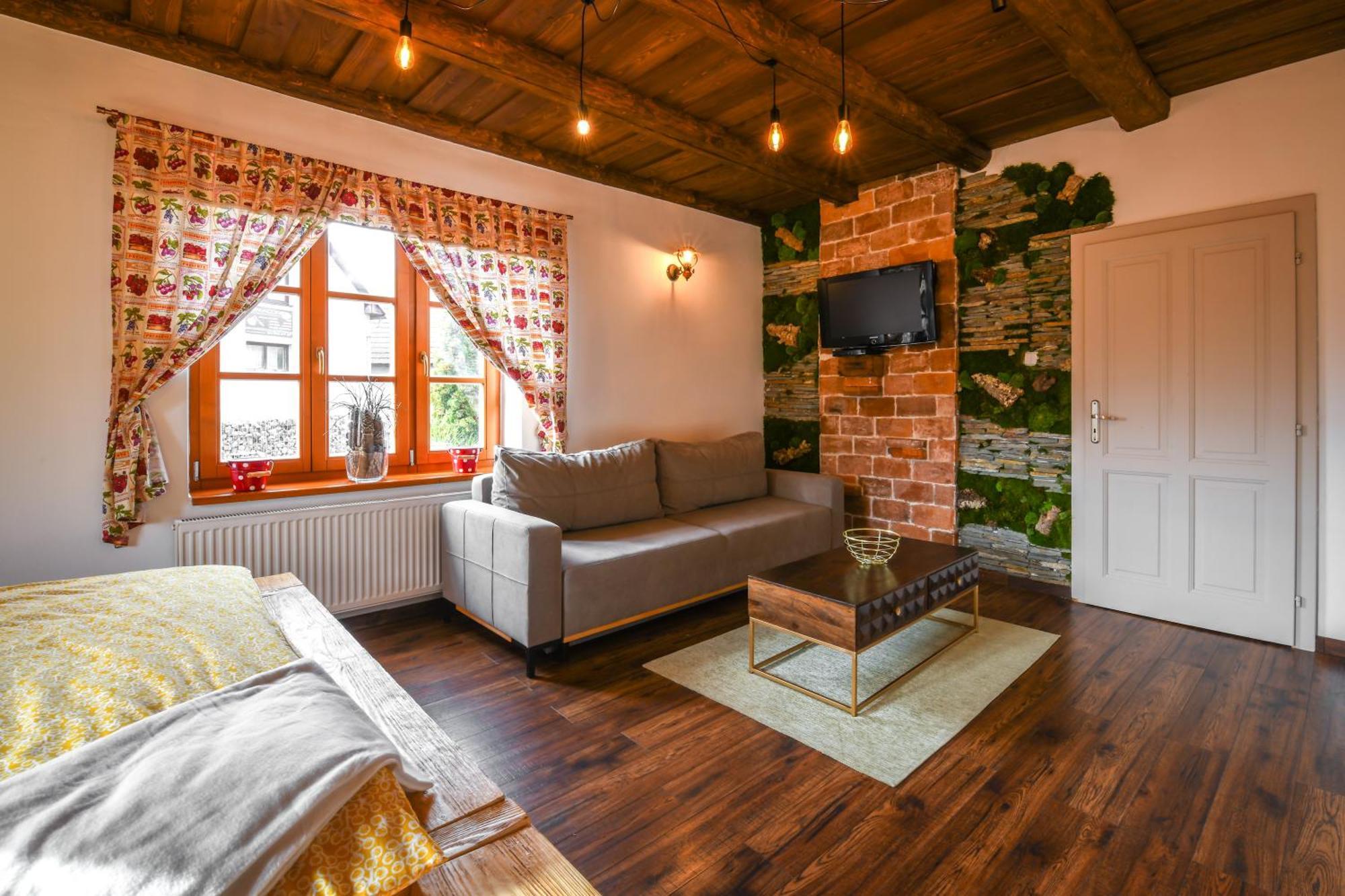 Apartmany Berries Valča Extérieur photo